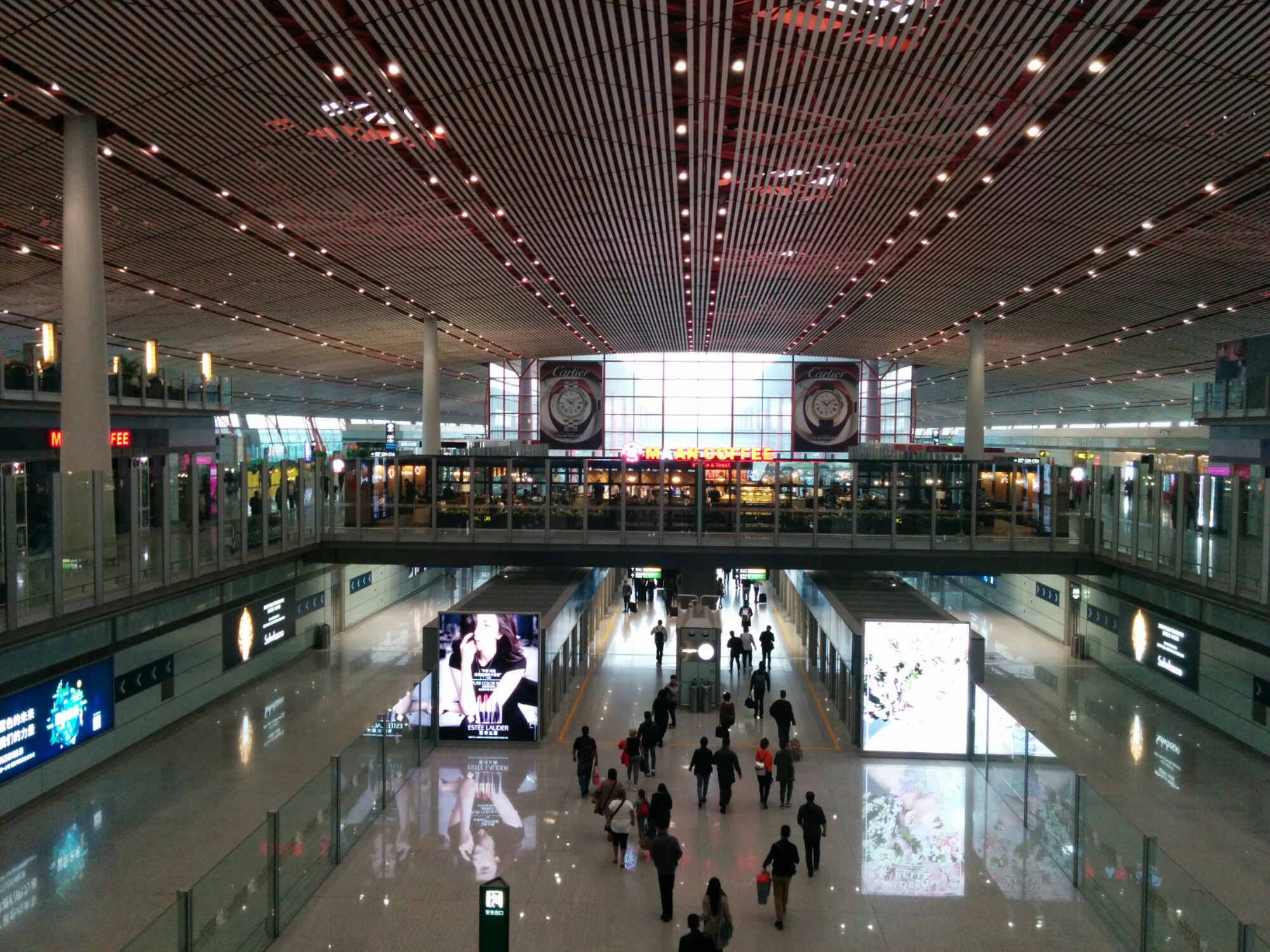 北京空港でトランジットのホテルが無料になるの知ってた？